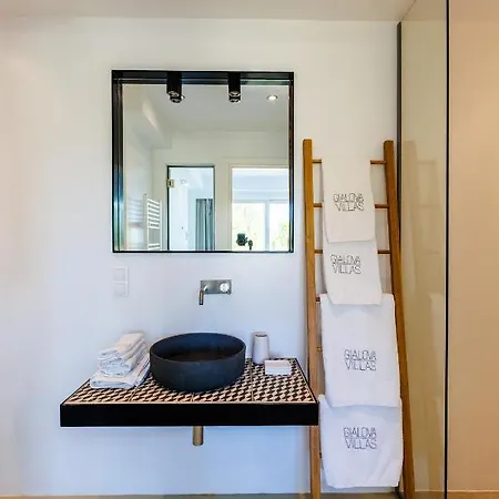 Luxury Lagoon With Private Pool Villa *