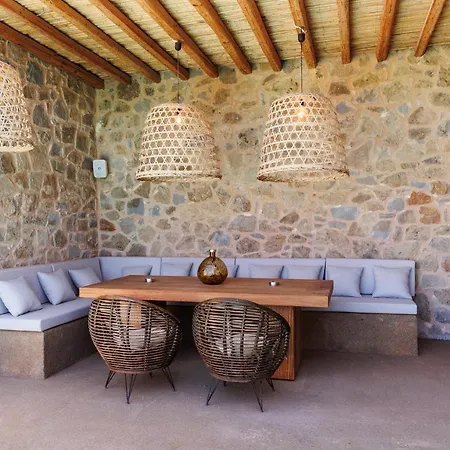 Luxury Lagoon With Private Pool Γιάλοβα