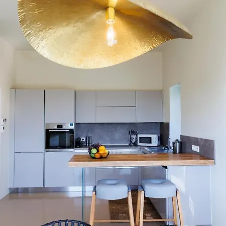 Luxury Lagoon With Private Pool *