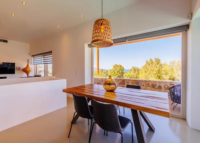 Villa Luxury Lagoon With Private Pool *